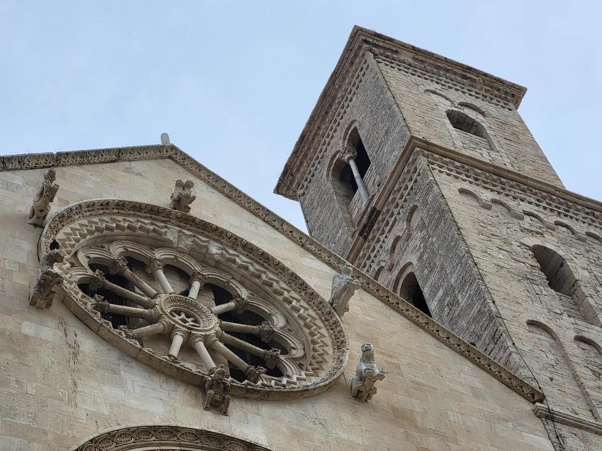 Giovinazzo Historic Apulia Old Town Stone House With Private Patioアパートメント エクステリア 写真