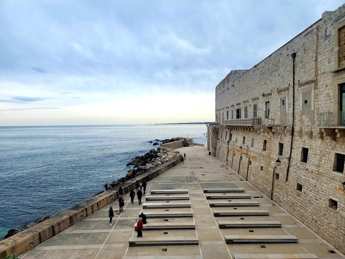 Giovinazzo Historic Apulia Old Town Stone House With Private Patioアパートメント エクステリア 写真